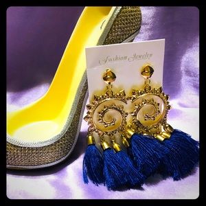Royal blue gold tone dangle earrings